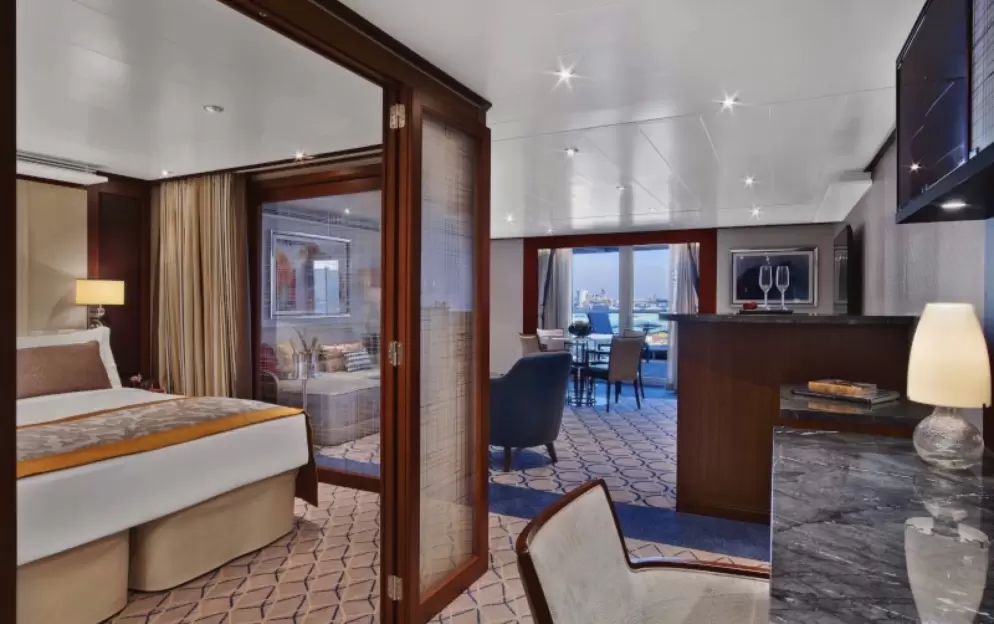 Penthouse Spa Suite